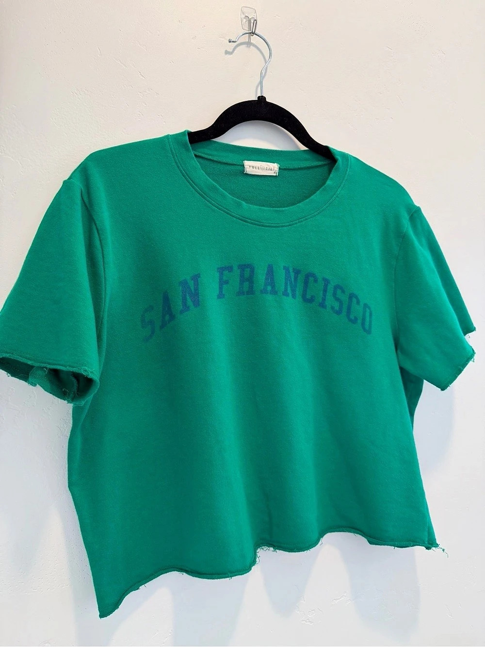Full Tilt San Francisco Green Cropped Tee